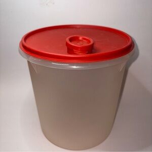 Vintage Tupperware Canister Clear Red Lid with Pour Spout 8”x8” 254-11